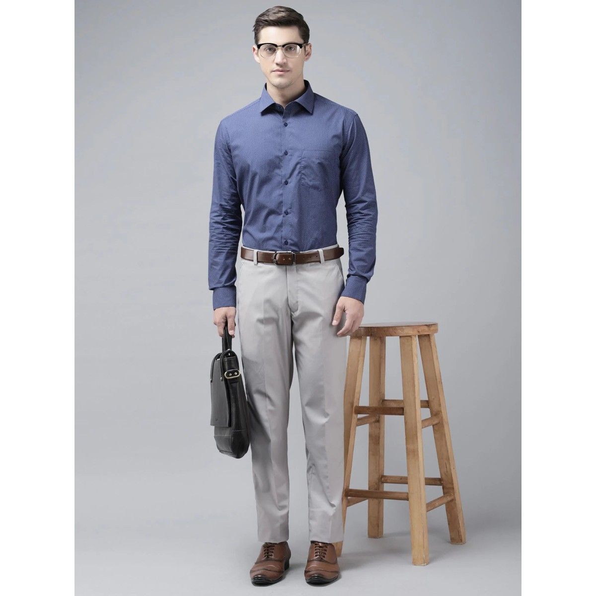 Steeler light grey color double-side round pockets & jetted back pockets  cotton trousers
